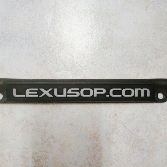 Lexus License Plate Frame - Picture 4 of 6